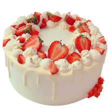 草莓牛奶蛋糕 10寸 